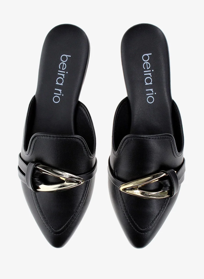 Beira Rio Black Flat Shoes for Women – Stylish & Comfortable Everyday Footwear for Women | Best Price UAE