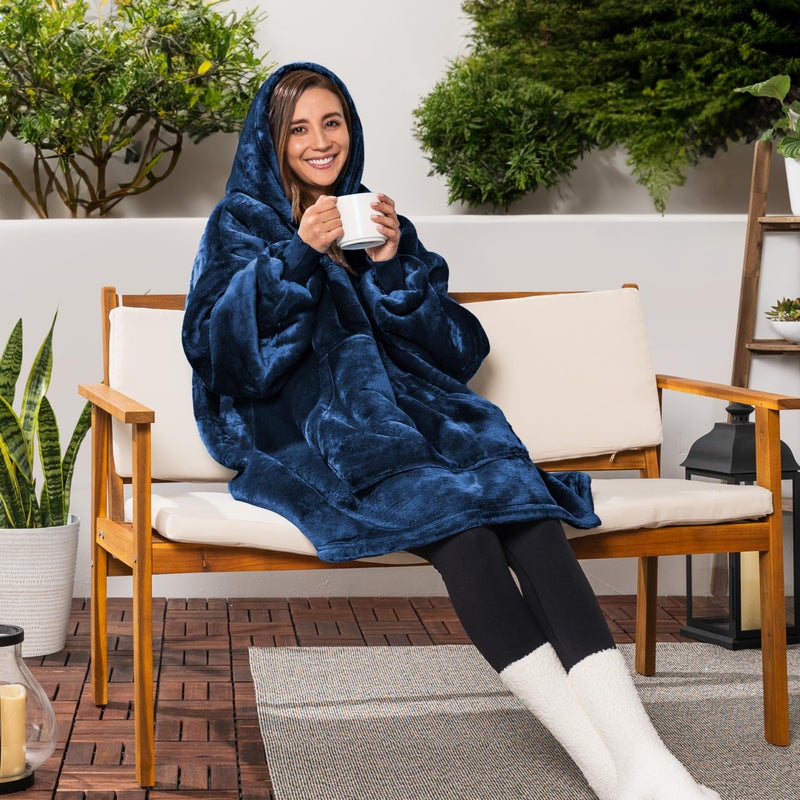 PAVILIA PAVILIA Blanket Hoodie for Women Navy  Sherpa Wearable Blanket Men  Cozy Oversized Sweatshirt Blanket  Warm Fleece Hooded Blanket Sweater with Sleeves and Giant Pocket  Navy Blue - Image 5
