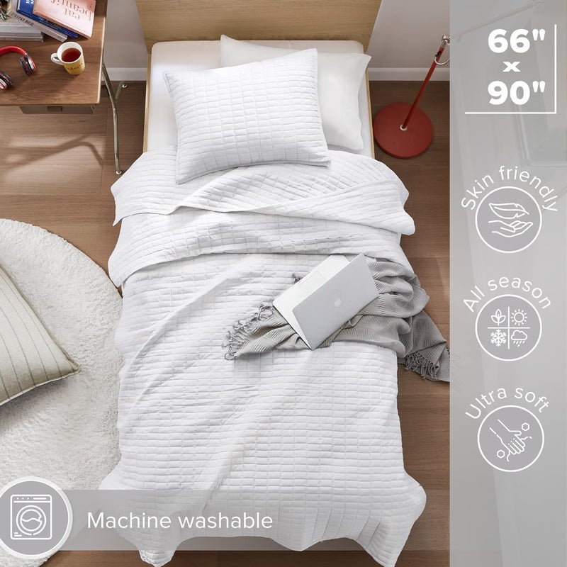 Comfort Spaces Kienna Quilt Set- Double Sided Stitching Design Summer Blanket, Lightweight, Soft, All Season Bedding Layer, Matching Sham, White, Coverlet Twin/Twin XL(66"x90") 2 Piece - Image 3