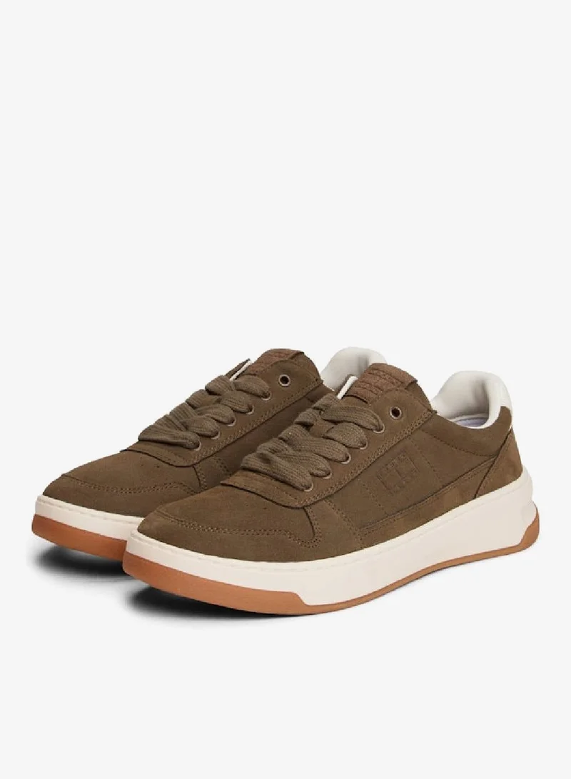 تومي جينز سنيكرز شامواه بشعار