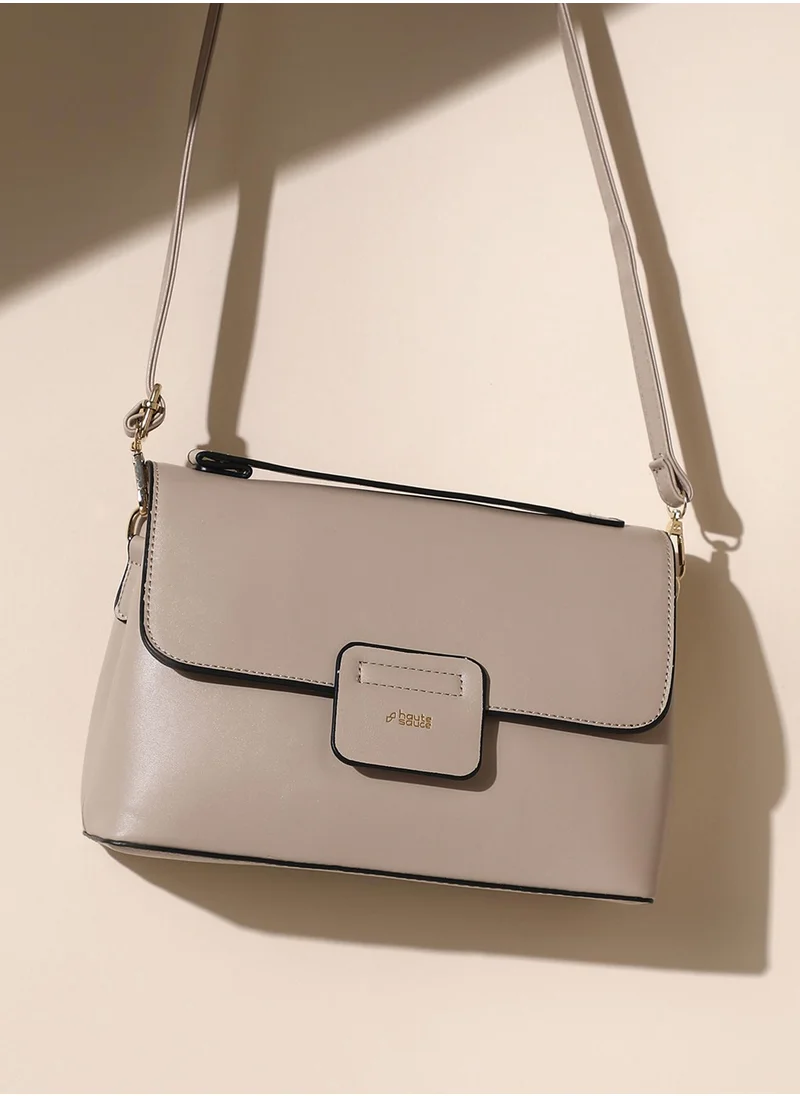 صوص هاوت Structured Flap Handbag - Beige
