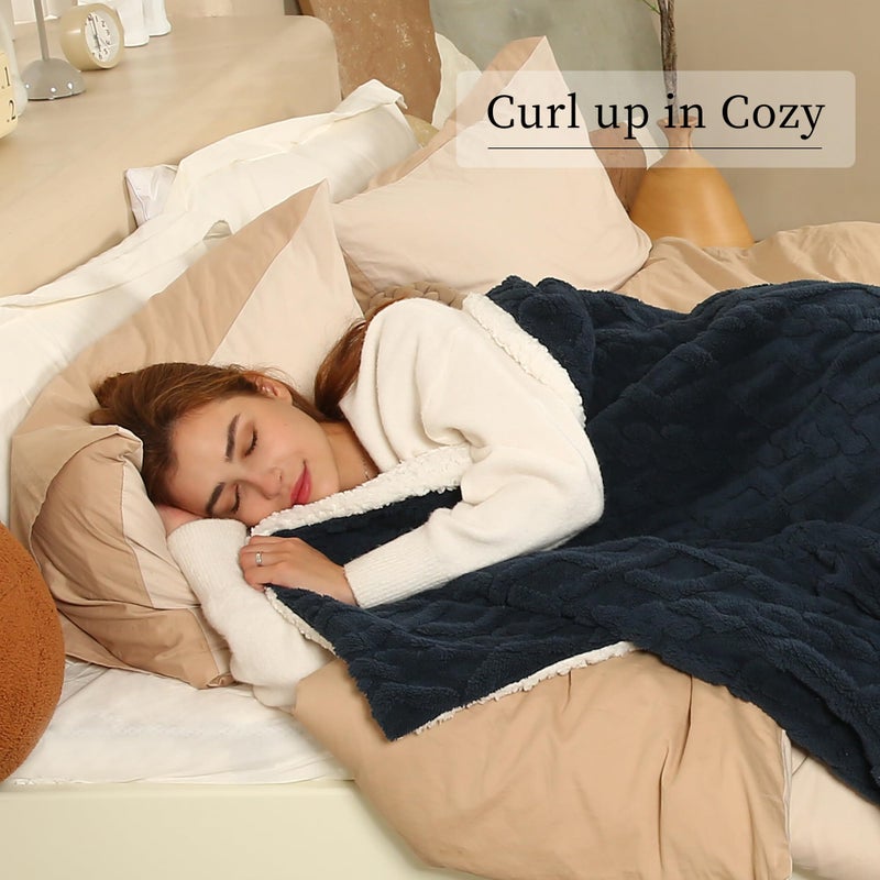 Chioky Heating Blanket Twin Size Extra-Thick And Warm Electric Blanket With 10 Hour Auto Off & 5 Heating Levels  3D Pattern Design And Overheating Protection  Navy Blue - Image 3