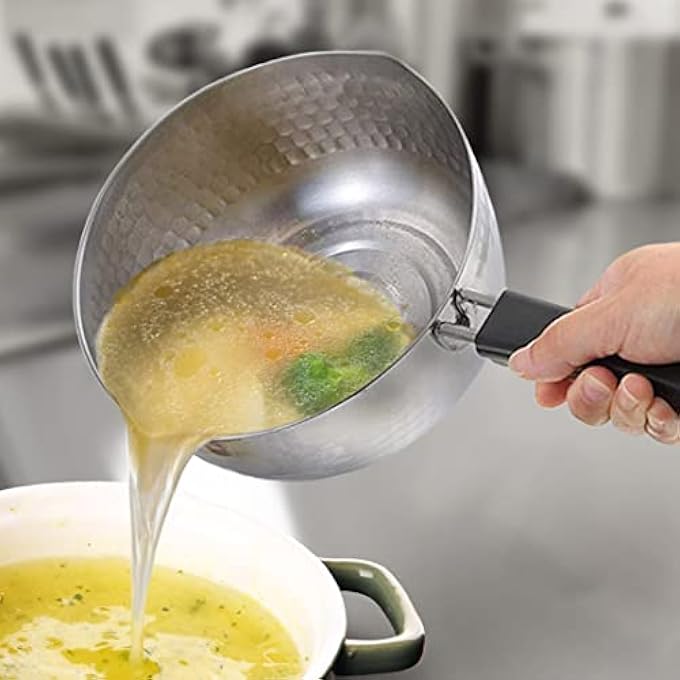 TIKUSAN Yukihira Pan Traditional Japanese Saucepan Stainless Steel Made In Japan With Two Sided Pour Spouts 87 Inch 22 Cm - Image 4