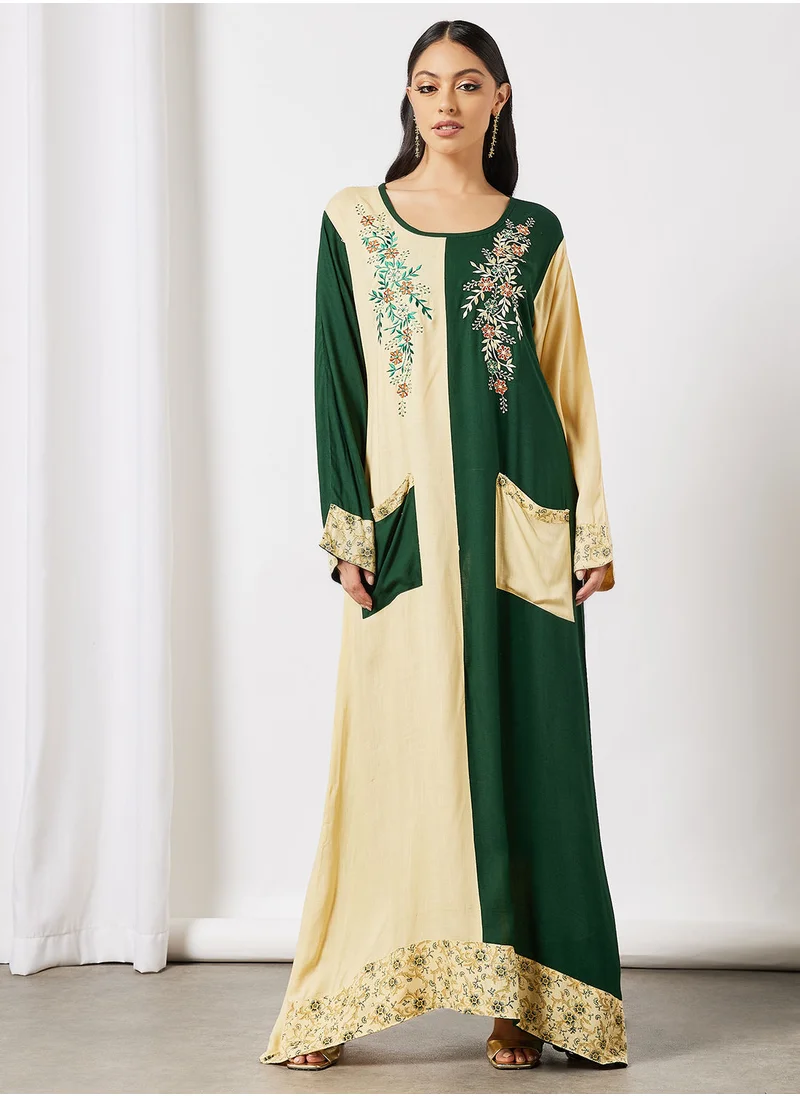 HANA & SARA Embroidered Jalabiya
