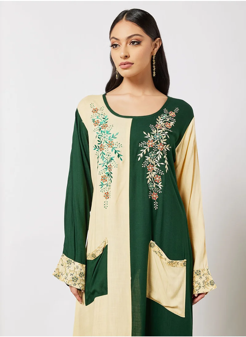 HANA & SARA Embroidered Jalabiya