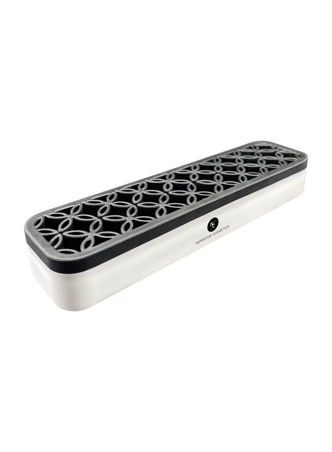 Narrative Cosmetics Upright Silicone Brush Holder With Square Corners - Black - Image 1