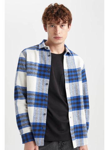Man Regular Fit Checkered Long Sleeve Shirt - pzsku/Z62AA0FF6AF321D38D403Z/45/1748351850/cf8d1595-6fdb-4644-8547-755a9a9aff7e