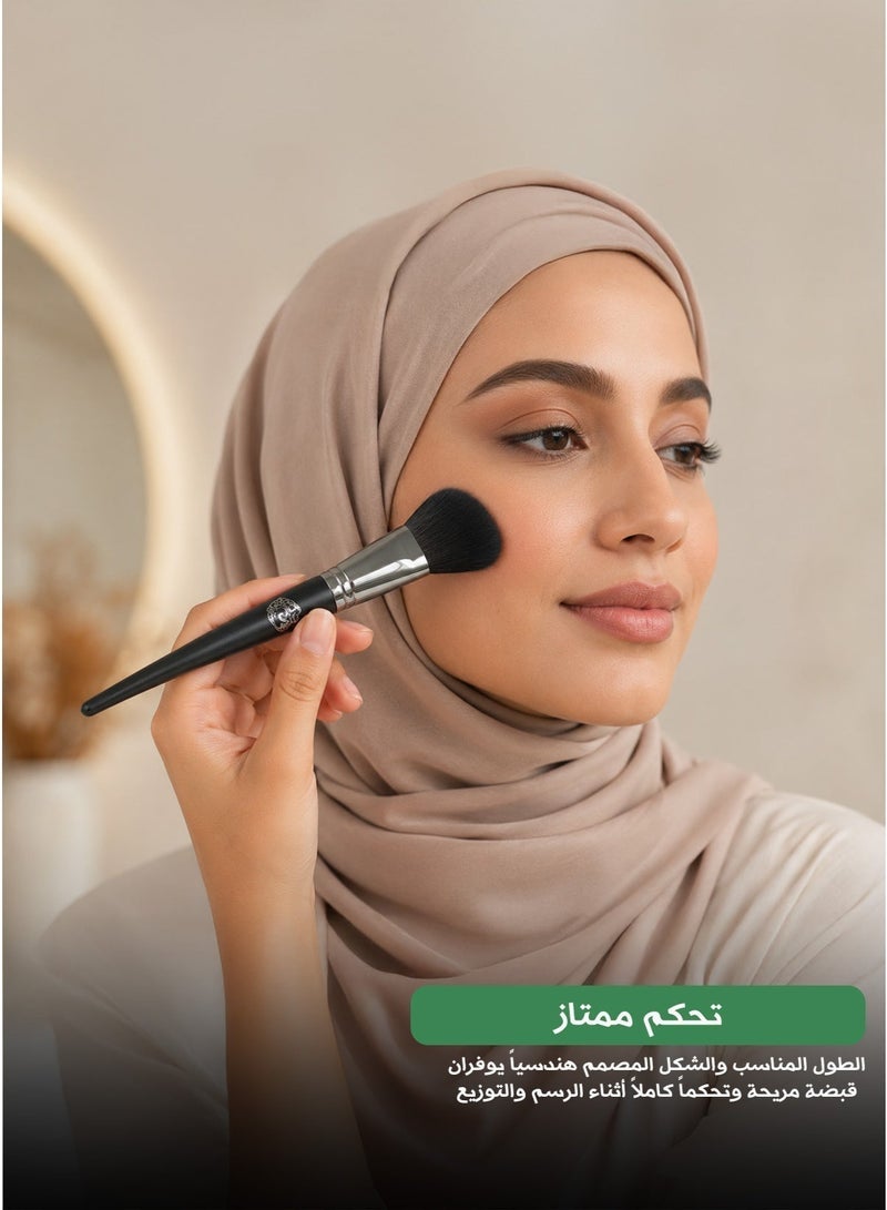 HALEYS Side-Angled Contour Brush – Multi-Use Blush & Shadow Makeup Brush - Image 4