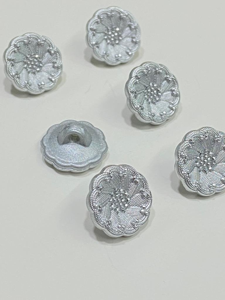Karan Tuhafiye Karan Haberdashery Italian Model Cardigan Vest Button Set of 6 Silver 1.5 cm - Image 1
