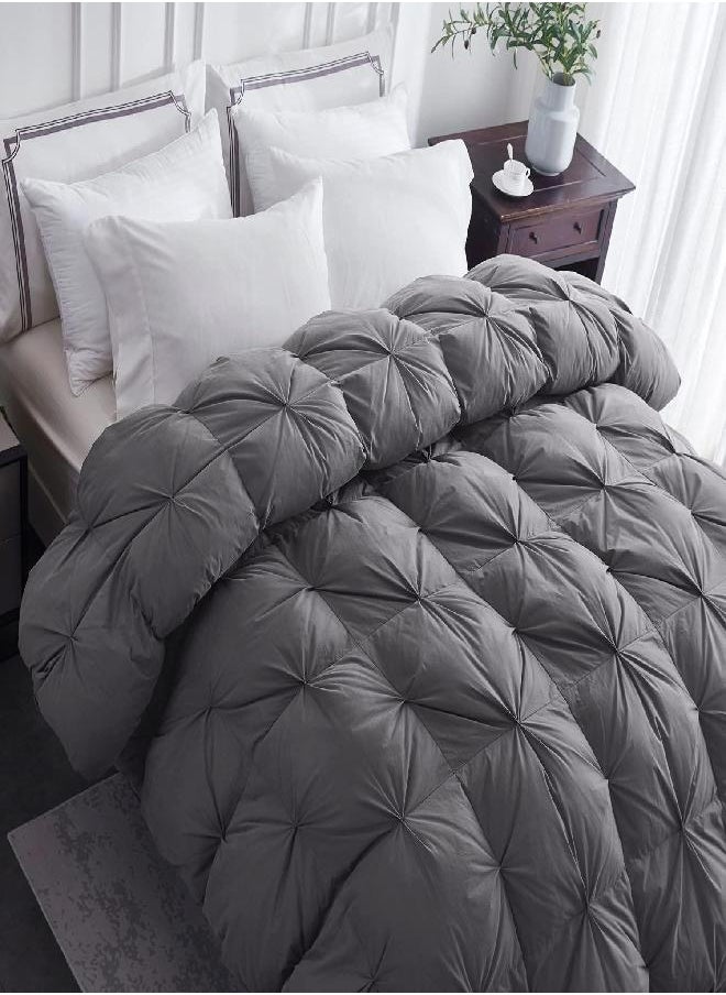 SNOWMAN All-Season 75% Down Comforter Queen Size, Pinch Pleat Duvet Insert with 8 Corner Tabs, Medium Warm Bed Comforter, Soft and Durable Down Proof Cotton Blended Fabric (Grey, 90"x90")