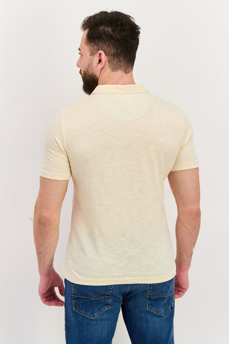 Project Essentials قميص بولو قصير الأكمام للرجال بتصميم عادي، عاجي - Image 3