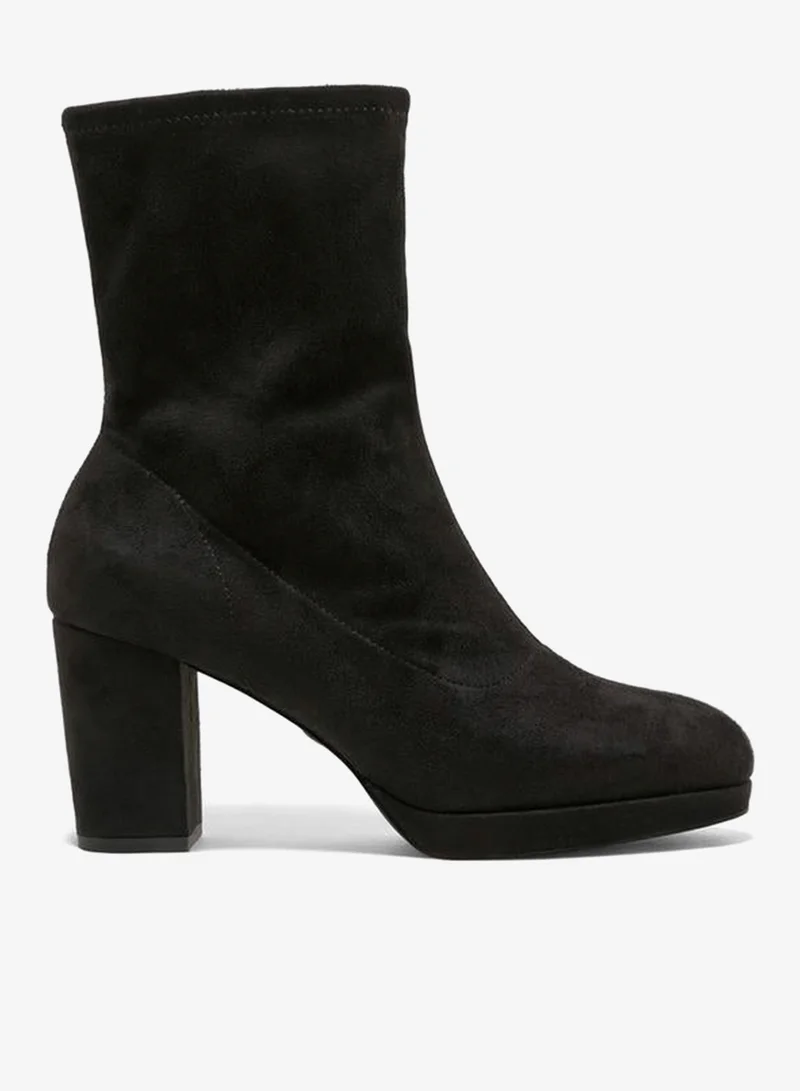 سيليست أحذية نسائية بكعب عريض