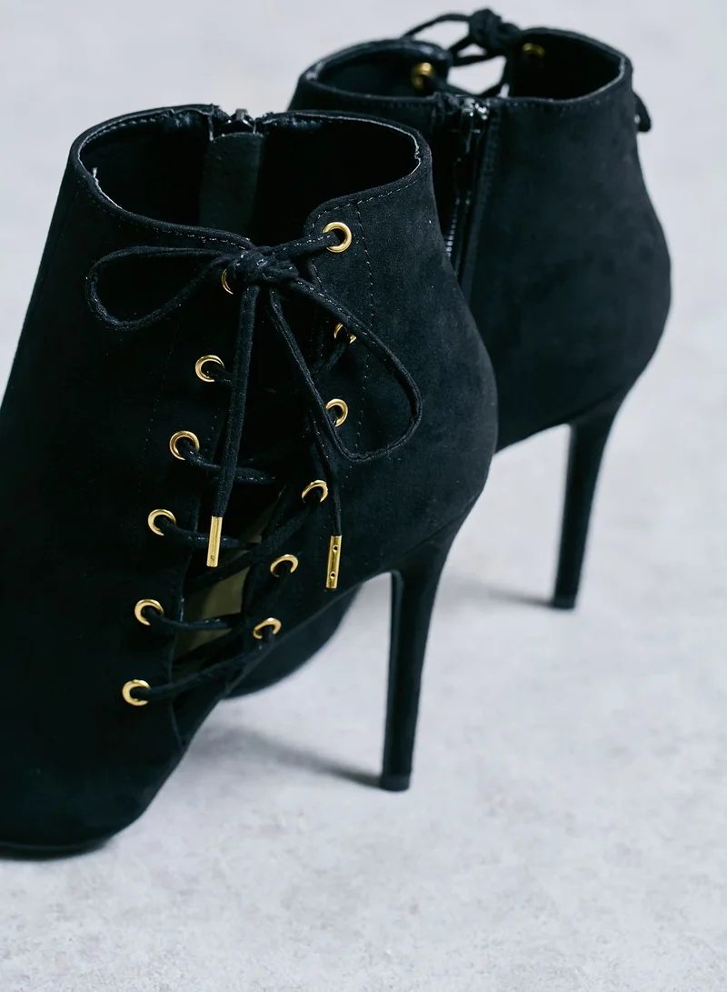 Qupid Peek-A-Boo Booties