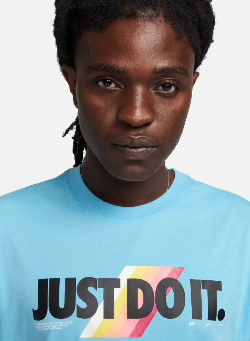 Nike Nsw 6Mo Jeddi T-Shirt