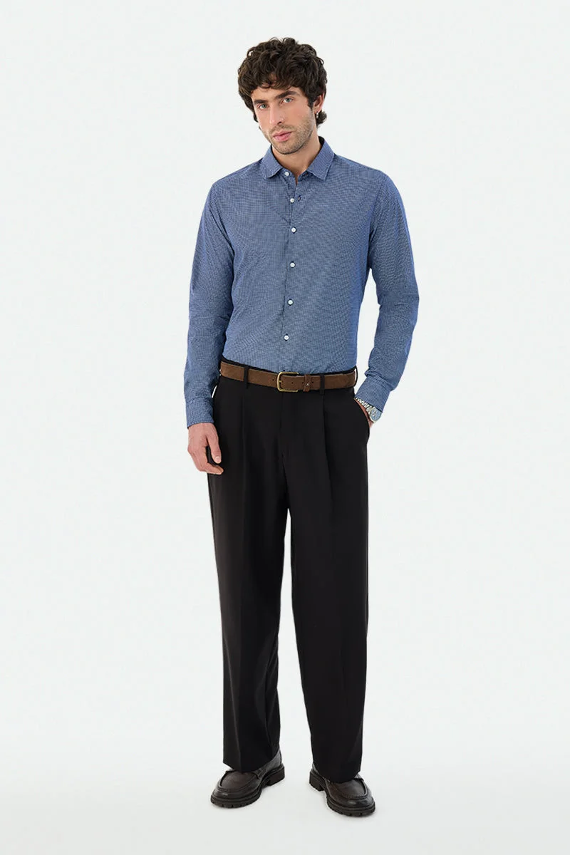 سنيتش قميص قطني % بنقش دقيق بقصة ضيقة