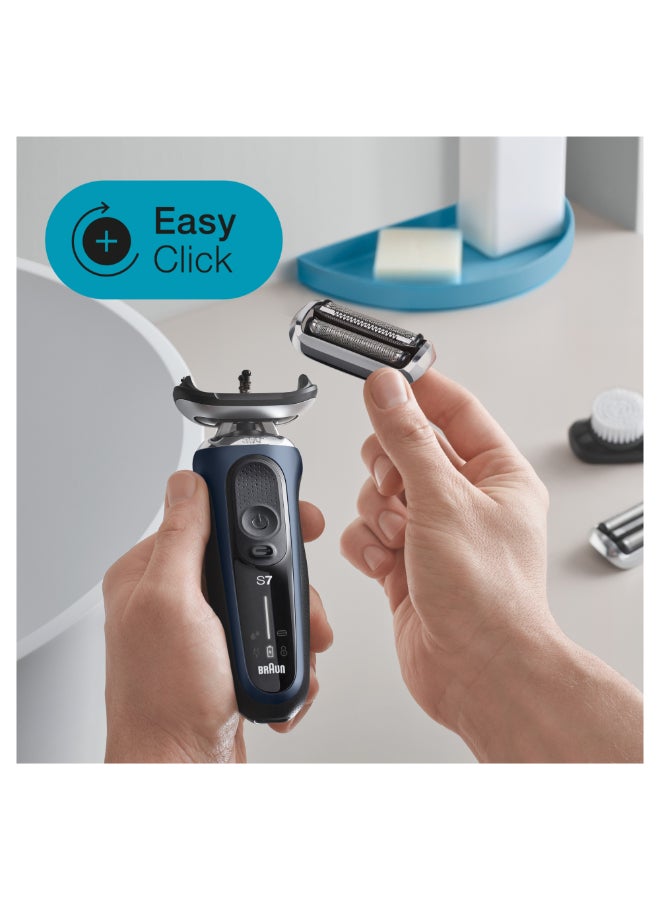 BRAUN Series 7 70-S1000S Electric Shaver, Wet And Dry, Rechargeable Silver - Image 4