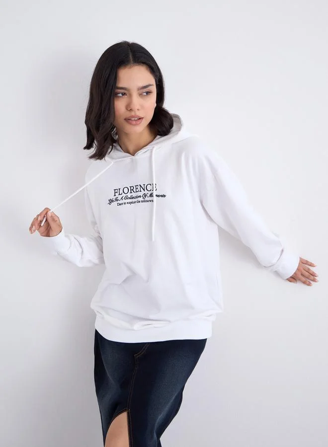 Styli Styli White Embroidered Longline Hoodie