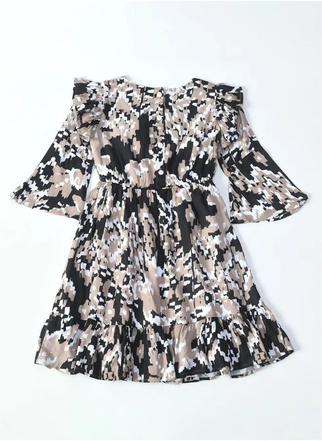 بيلا مودا All-Over Print Floral Applique Dress with Long Sleeves