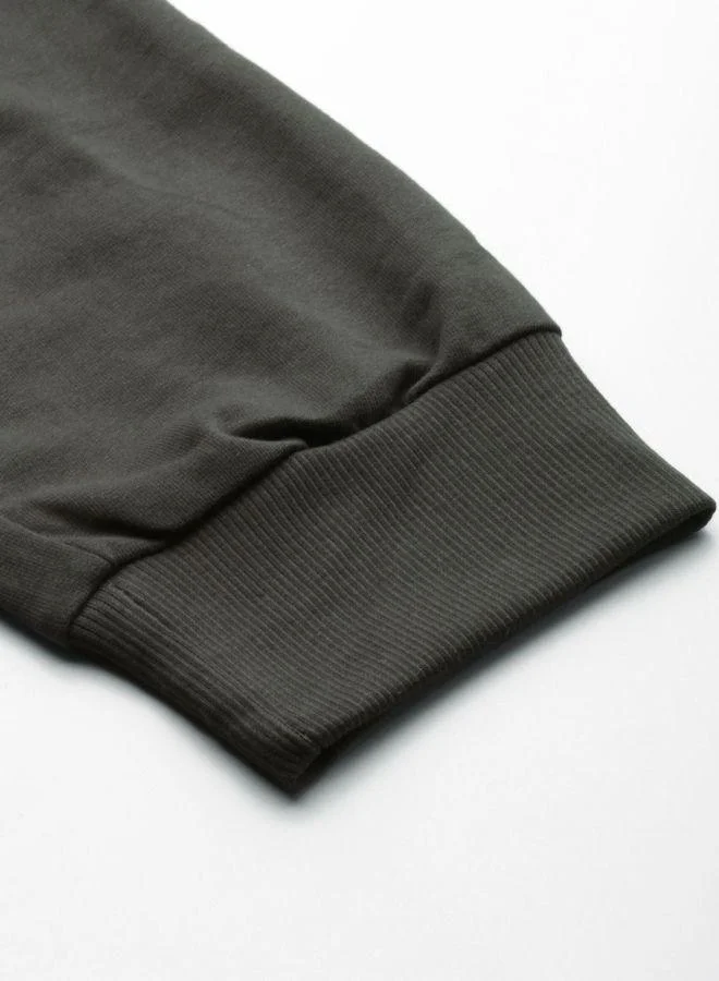 The Indian Garage Co Men Slim Fit Solid Mid-Rise Stretchable Knitted Jogger Trousers