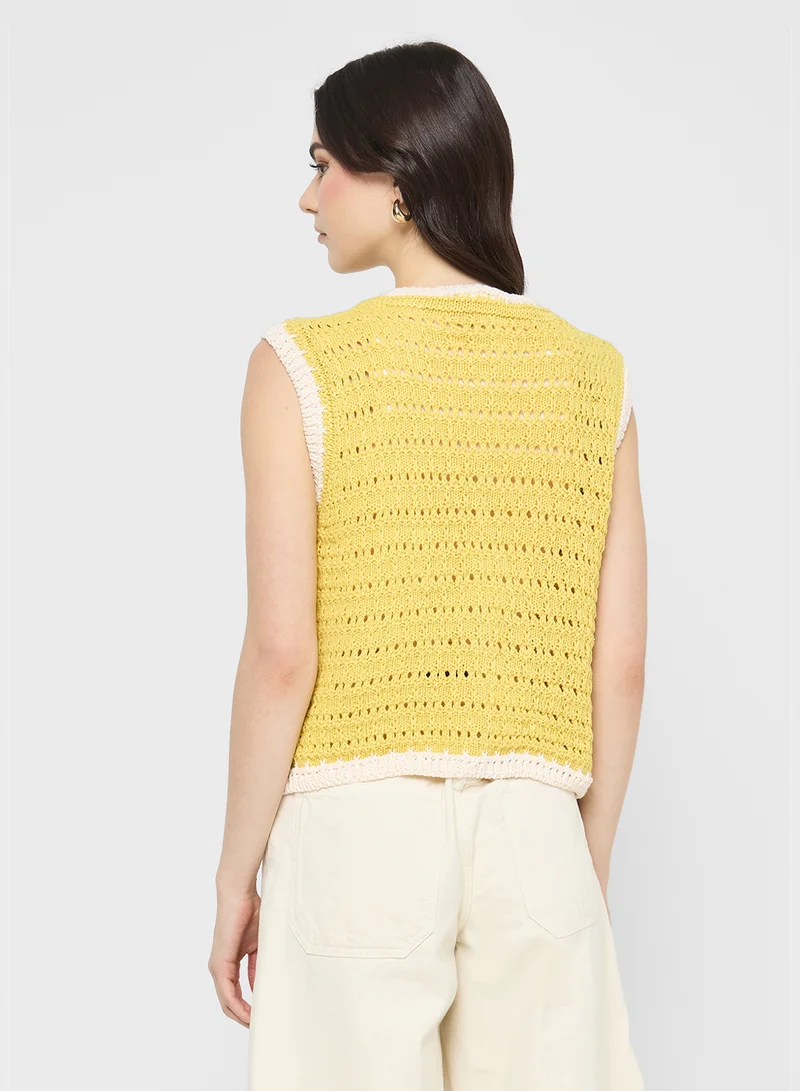 جينجر Knitted Button Down Vest