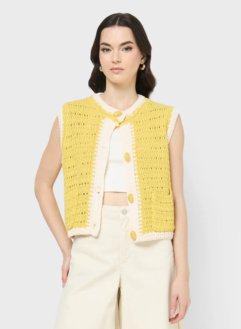 جينجر Knitted Button Down Vest