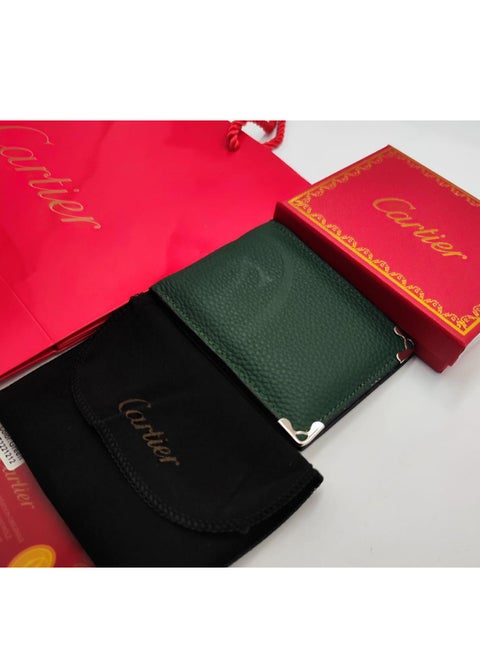 A new men's wallet, the latest version, with distinction and elegance