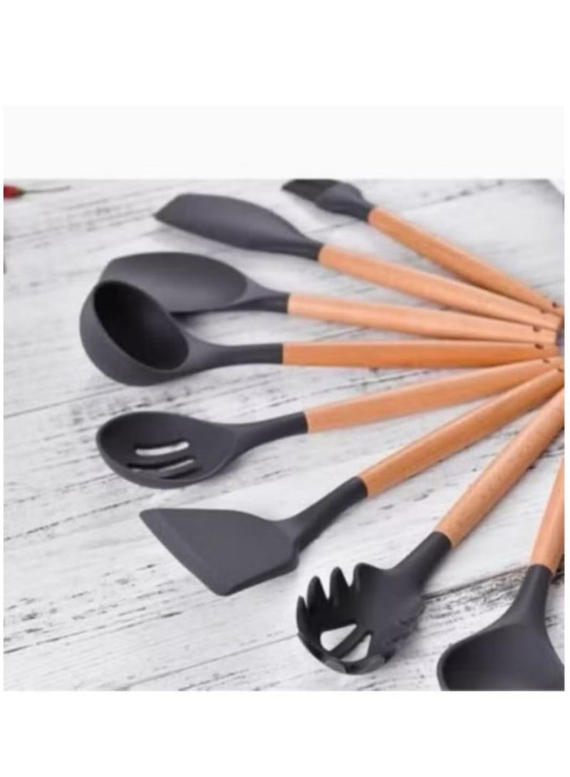 اباريك الصفا طقم ملاعق طبخ بمقبض خشبي مكون من 12 قطعة من السيليكون أسود/بني - Image 3
