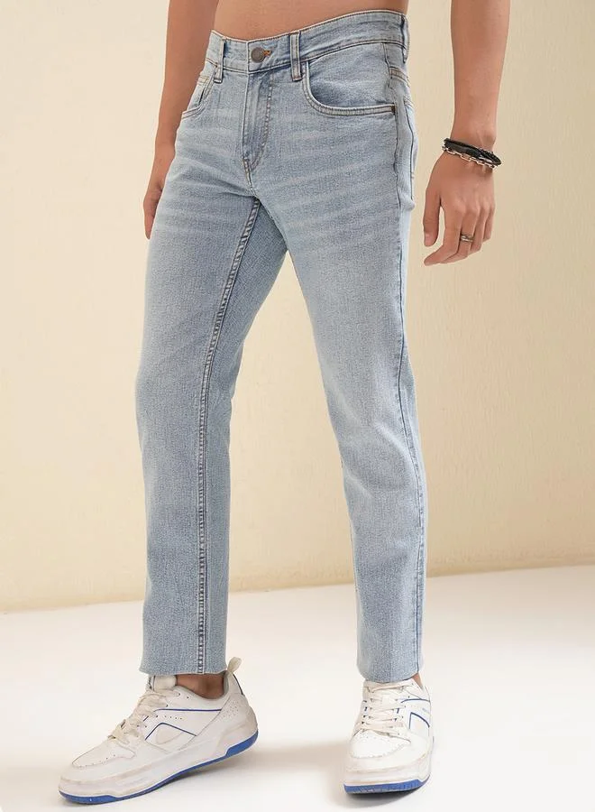HIGHLANDER Mid-Rise Slim Fit Stretchy Jeans by Styli