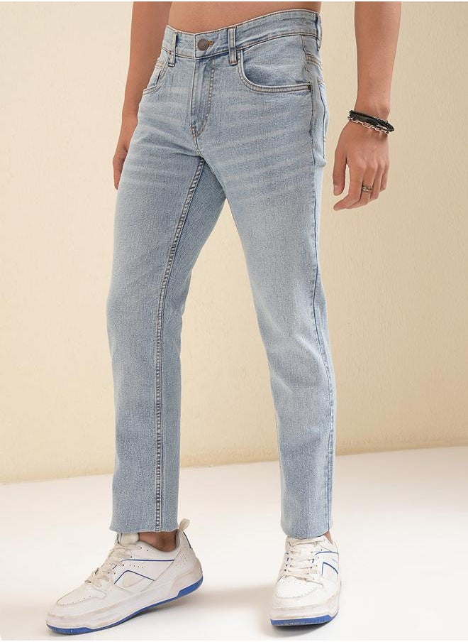 HIGHLANDER Mid-Rise Slim Fit Stretchy Jeans by Styli  - Image 4