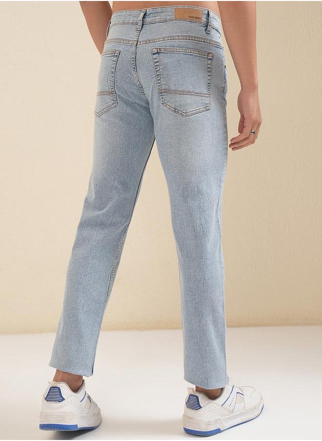 HIGHLANDER Mid-Rise Slim Fit Stretchy Jeans by Styli  - Image 3