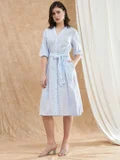 globus light blue and white