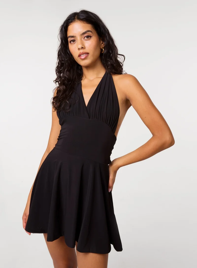 بينك فانيلا Slinky Halter Neck Dress