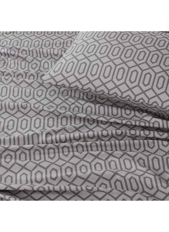 Comfort Spaces - Comfort Spaces 144TC Cotton Sheet Set Breathable, Lightweight, Soft with Elastic Deep Pocket, Modern All Season Cozy Bedding, Matching Pillow Case, Queen, Diamond Sliver 4 Piece - Image 1