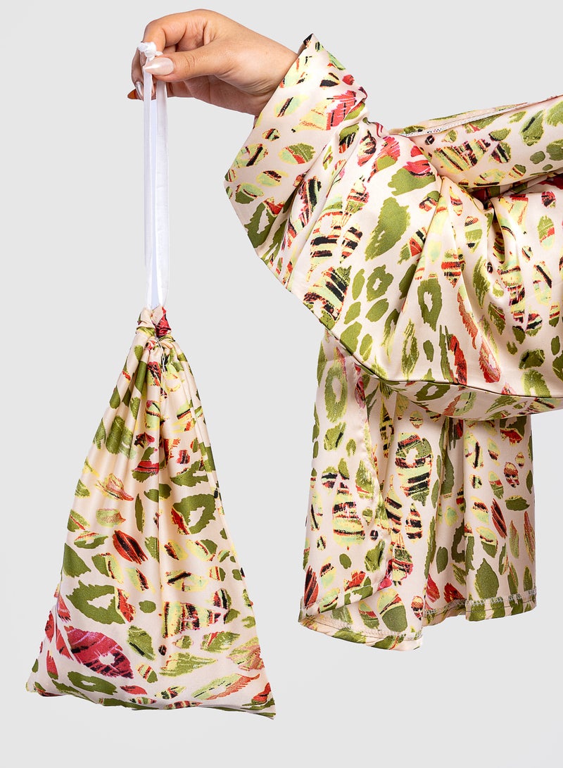 أرت لوك Soft satin prayer veil - multiple colors, loose and wide design - comes with a separate veil and a small portable bag - Image 4