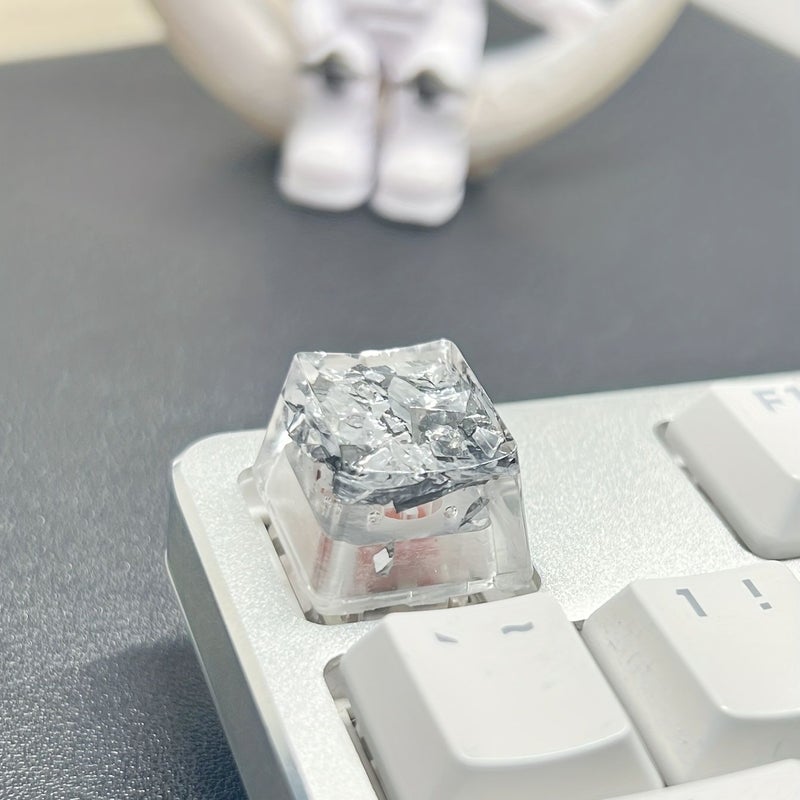 Upgrade Your Keyboard with These Pink And White Colorful Translucent Keycaps DIY Your Own Creative Personality - Image 3