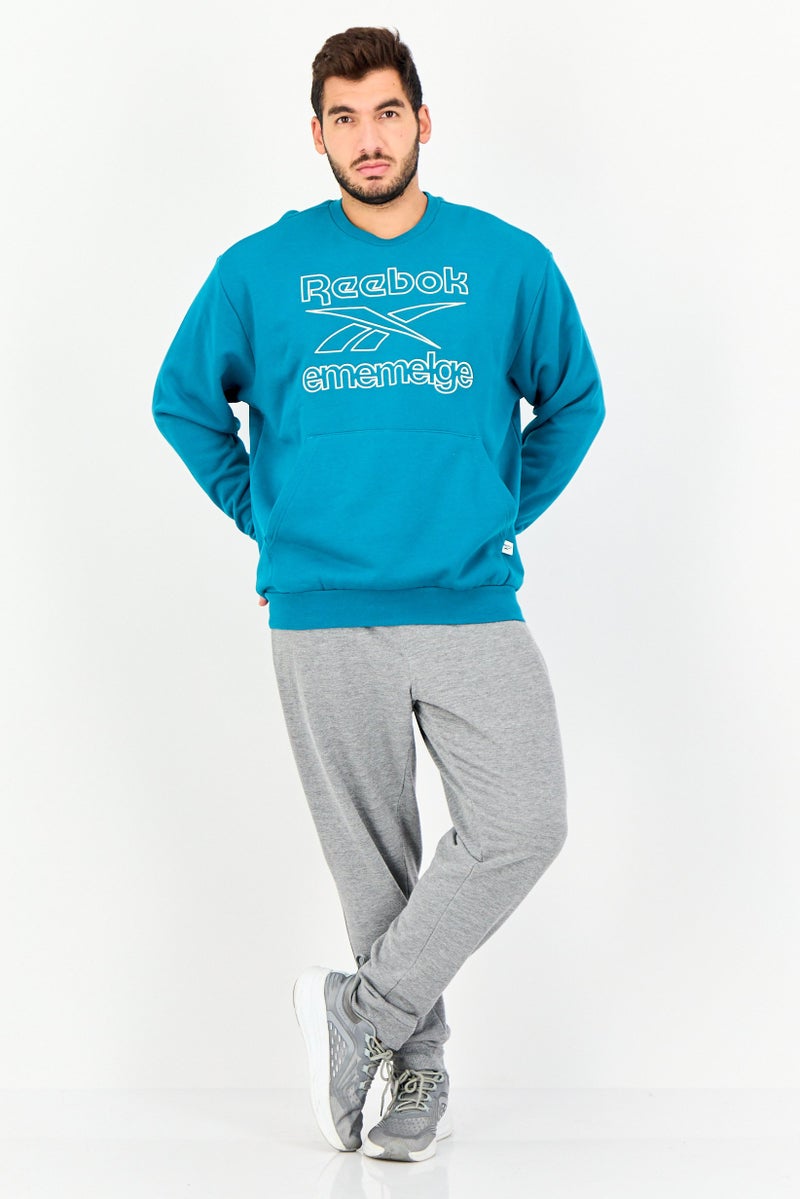Reebok سويت شيرت رياضي للرجال بأكمام طويلة مناسب في الهواء الطلق، أخضر مائل إلى الأزرق - Image 4