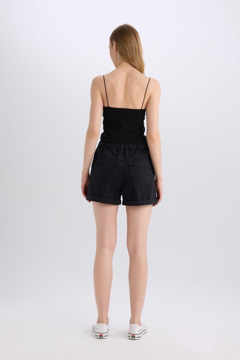 DeFacto Woman Paperbag Fit Jean High waist Folded Leg Shorts - Image 4
