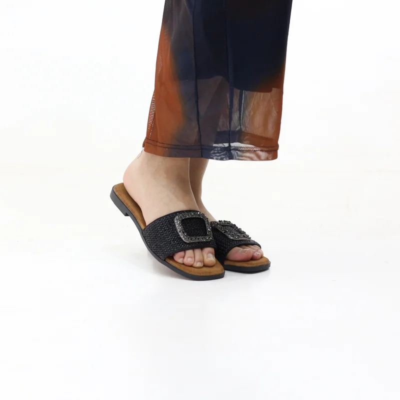 لاماراباريس صنادل مسطحة مزينة مانعة للانزلاق للمطر