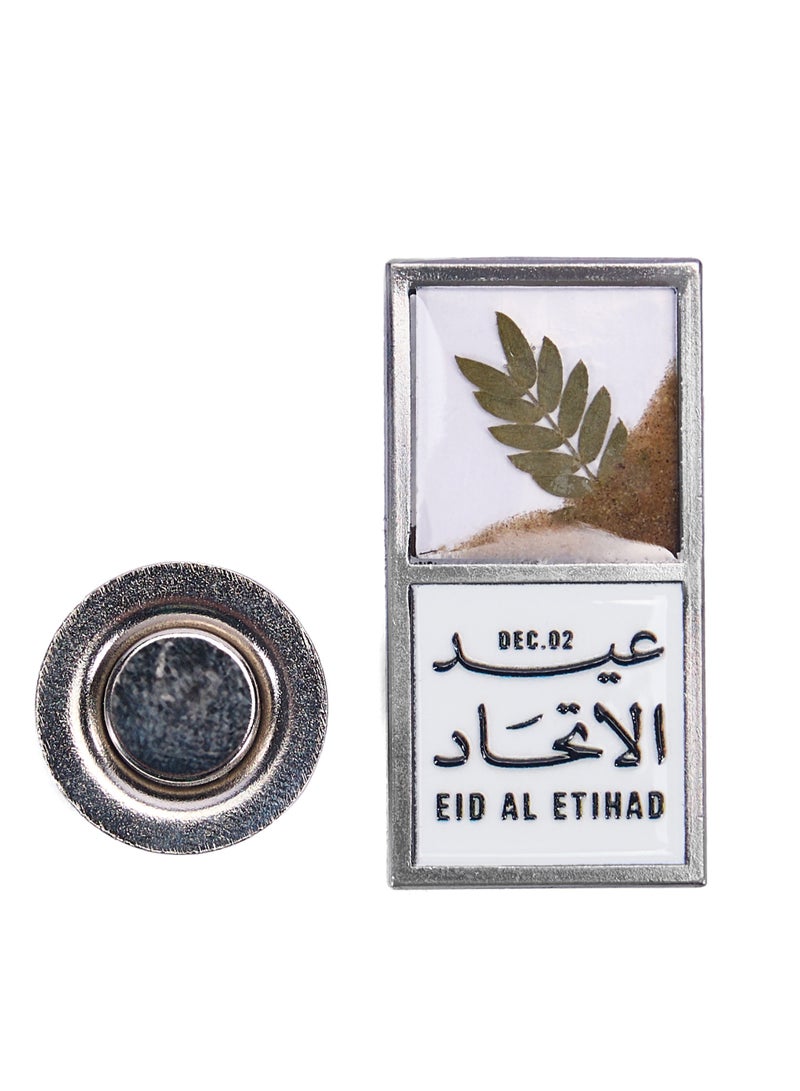 عيد الاتحاد دبوس مصنوع يدويًا من يونايتد × نساب - ورقة شجر