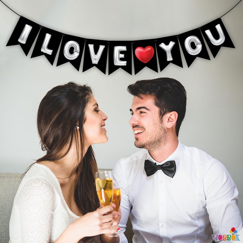 WOBBOX لافتة زينة بالون أسود وأبيض مكتوب عليها "أحبك" للاحتفال بالذكرى السنوية، ما قبل الزفاف والزفاف، لافتة حب للديكور - Image 5