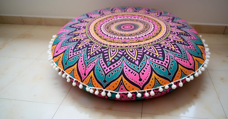 CRAFT KALA غطاء وسادة أرضية للتأمل مستديرة مقاس 32 بوصة من CRAFT KALA، وسادة جلوس، بوهيمية زخرفية، غطاء وسادة أرضية ماندالا، لليوجا في الهواء الطلق، غرفة المعيشة، وسادة عثمانية (32 بوصة، أومبري وردي جديد) - Image 2