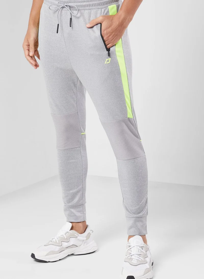 FRWD Hybrid Pants