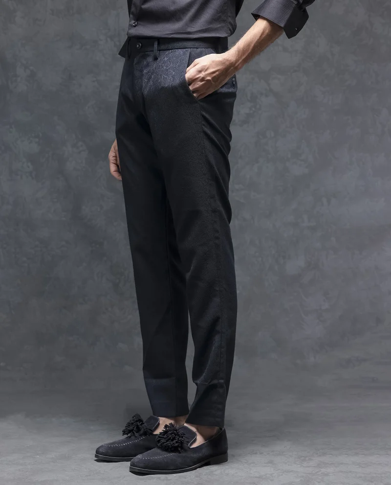 رير رابِت Rare Rabbit Men's Seth Navy Solid Mid-Rise Regular Fit JacquardTrouser