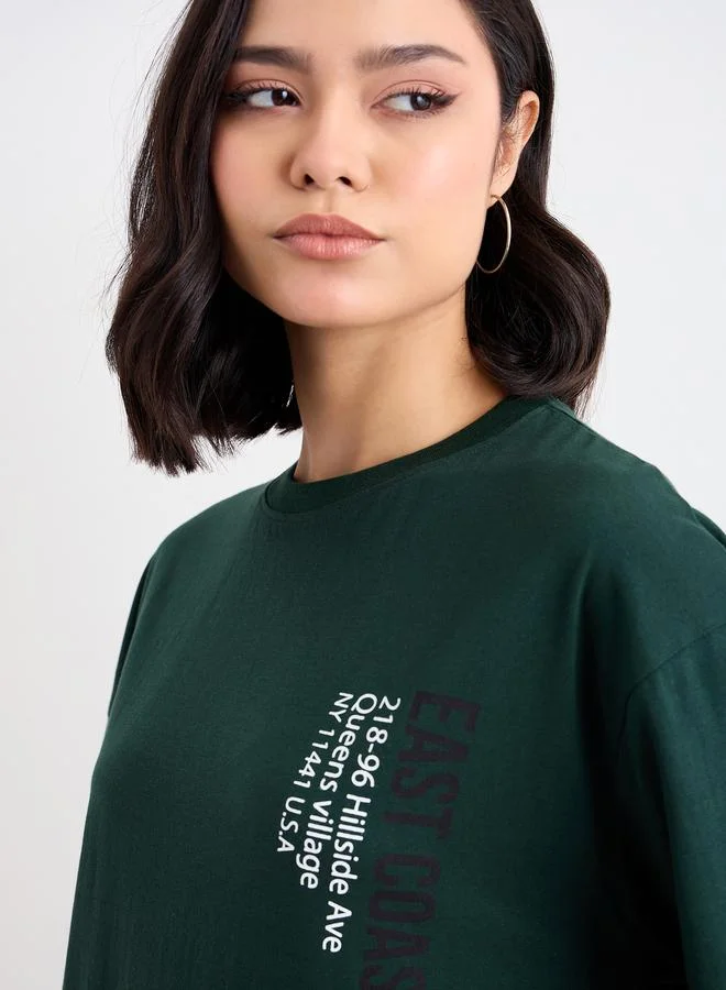 ستايلي تيشيرت فضفاض بطبعة كتابة