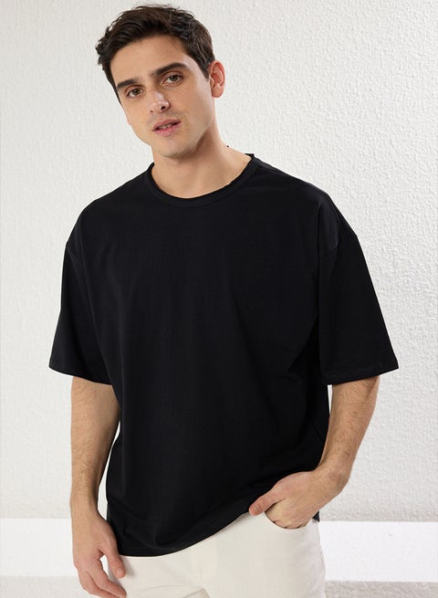 Black Oversize/Wide Cut Collar Detailed 100% Cotton T-Shirt