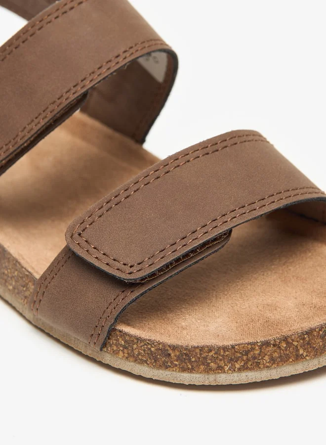 جونيورز Boys Solid Sandals with Hook and Loop Closure