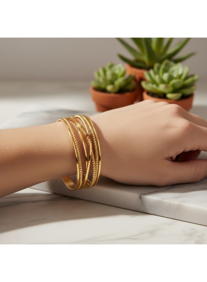 FLUFFY Elegant Multi-Shape Gold Bracelet - Image 1