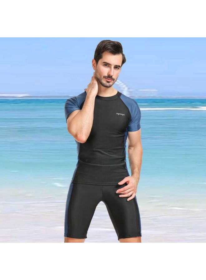 إسكدنيا بدلة سباحة للرجال بدلة سباحة رياضية مقسمة مقاس كبير سراويل سباحة خمس نقاط للحماية من الشمس بدلة سباحة للشاطئ - اللون: أسود وأزرق - - Image 4