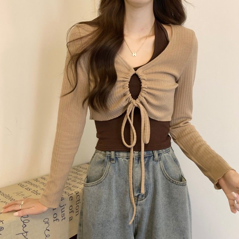 Spring New Sweet and Spicy Style Halterneck Contrasting Color Vest for Women with Ear-Shaped V Neck Drawstring Short Chic Blouse Two-Piece Set Brown two-piece set (comfortable amount)