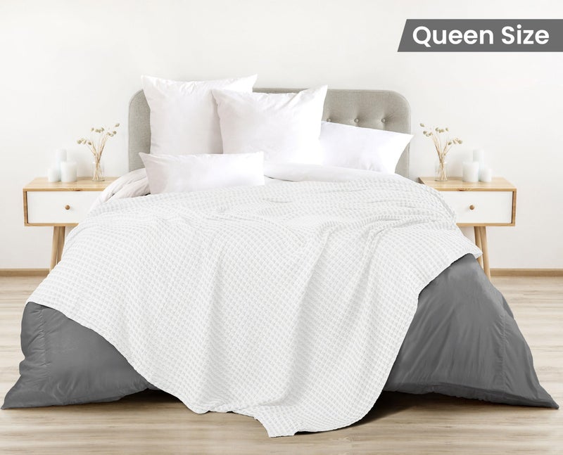 Utopia Bedding White 100% Cotton Waffle Blanket 300 GSM [Queen - 90x90 Inch] Soft Lightweight Breathable Bed Blanket for All Season - Image 2